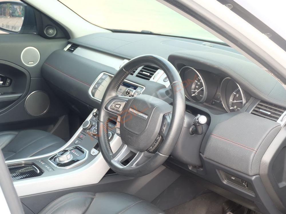 Mobil Range Rover Evoque 2014