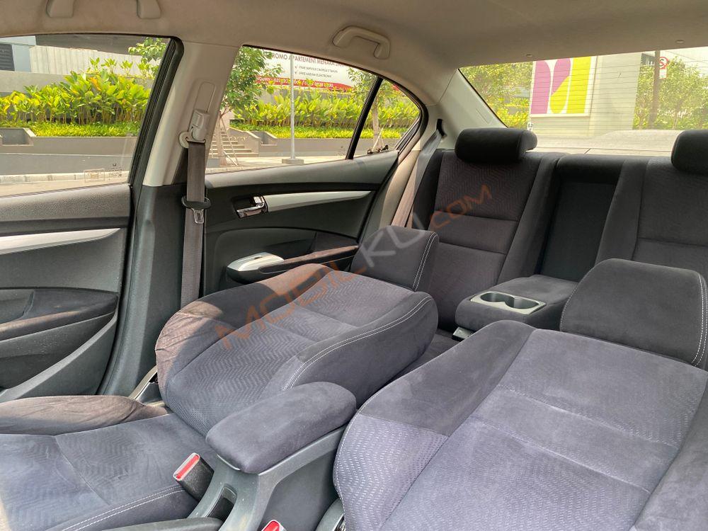 Mobil Honda City Sedan 2012