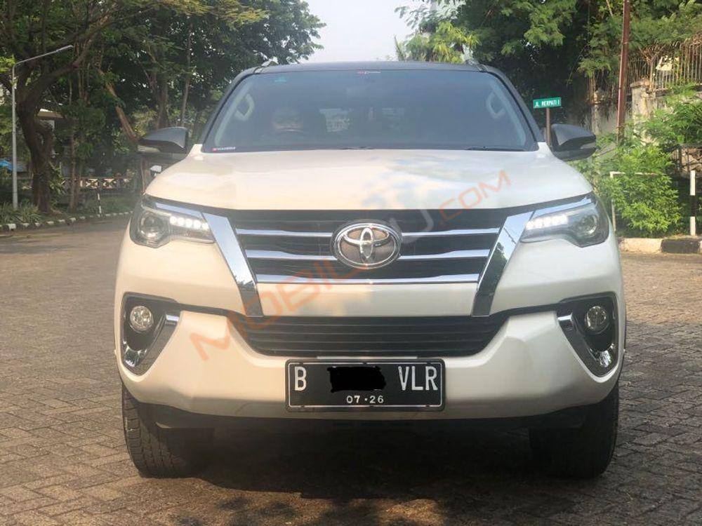 Mobil Toyota Fortuner 2016