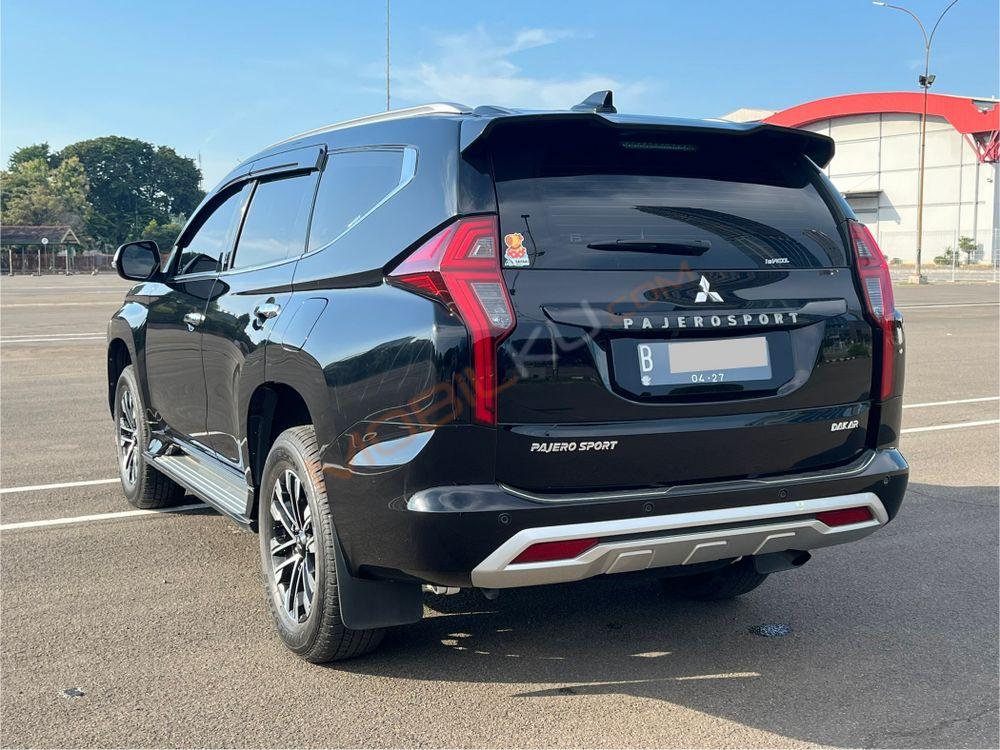 Mobil Mitsubishi Pajero Sport 2022