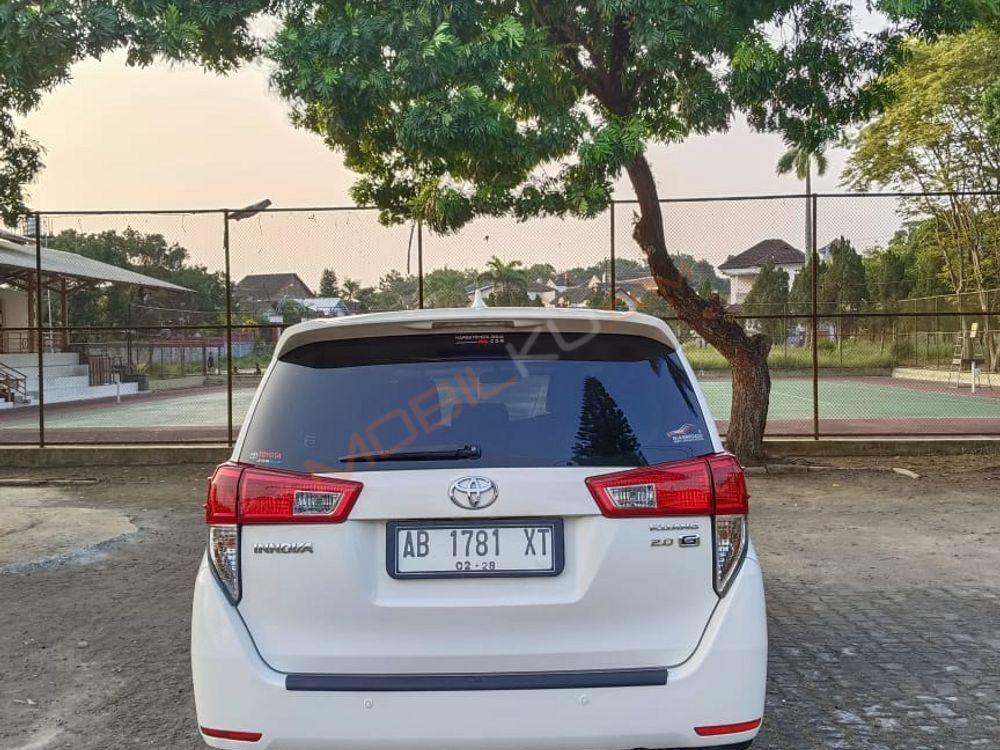 Mobil Toyota Kijang Innova 2019