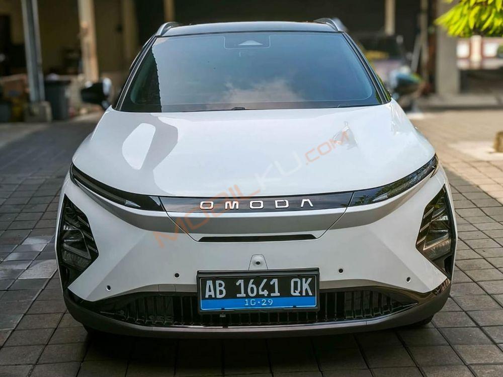 Mobil Chery Omoda E5 2024