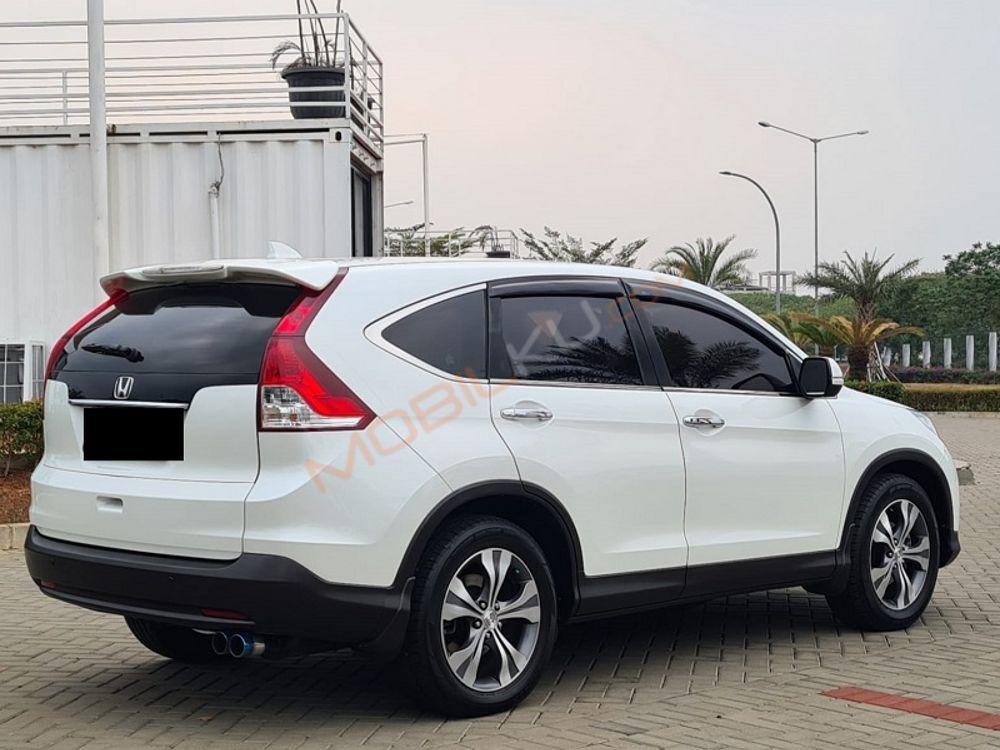 Mobil Honda CR-V 2013