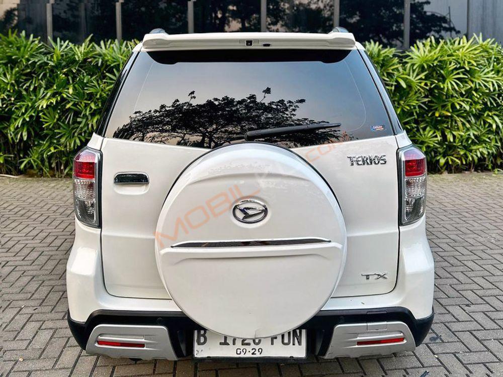 Mobil Daihatsu Terios 2014