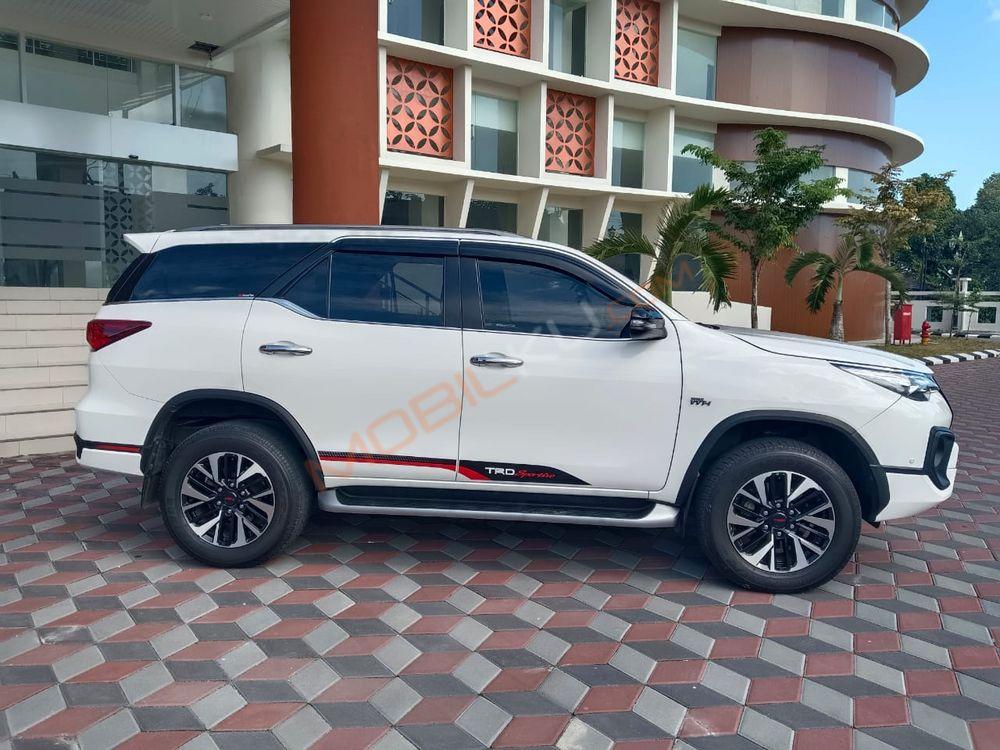 Mobil Toyota Fortuner 2019