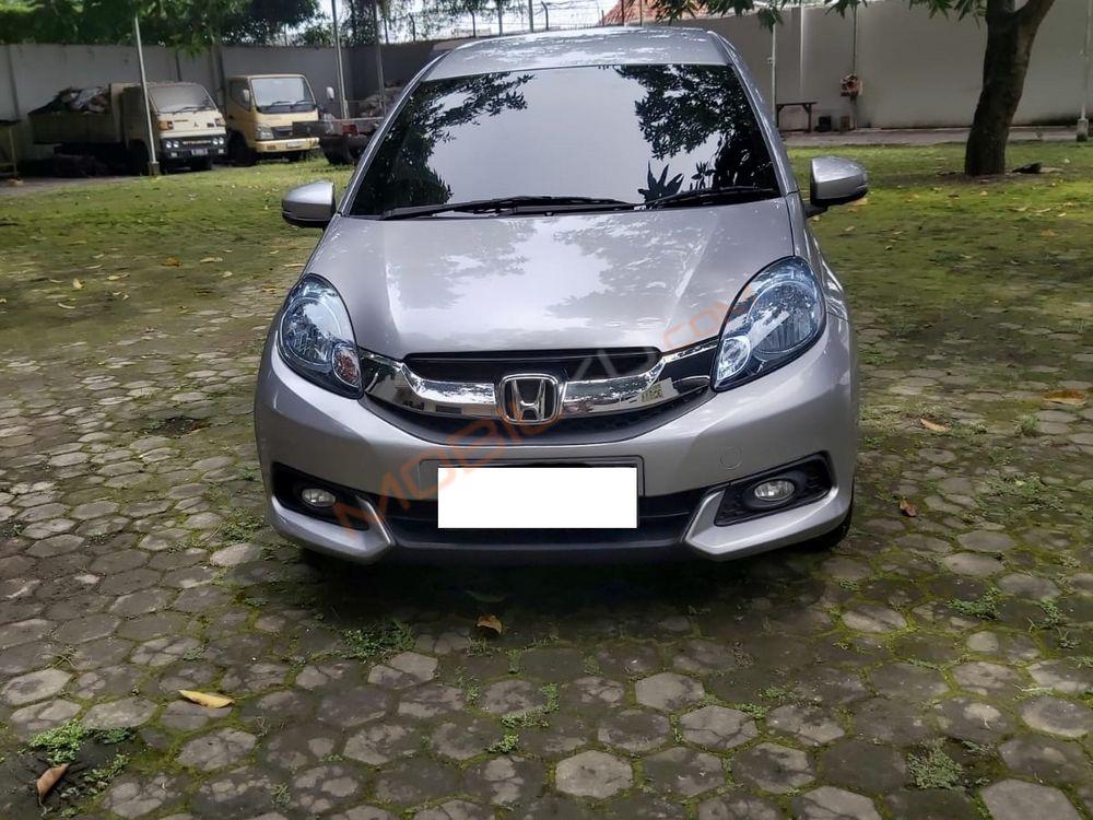 Mobil Honda Mobilio 2016