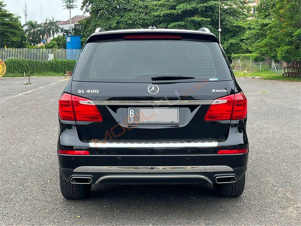 Mobil Mercedes-Benz GL 2016