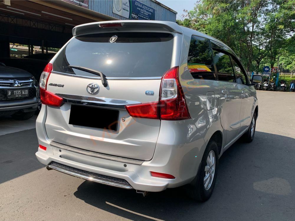 Mobil Toyota Avanza 2018