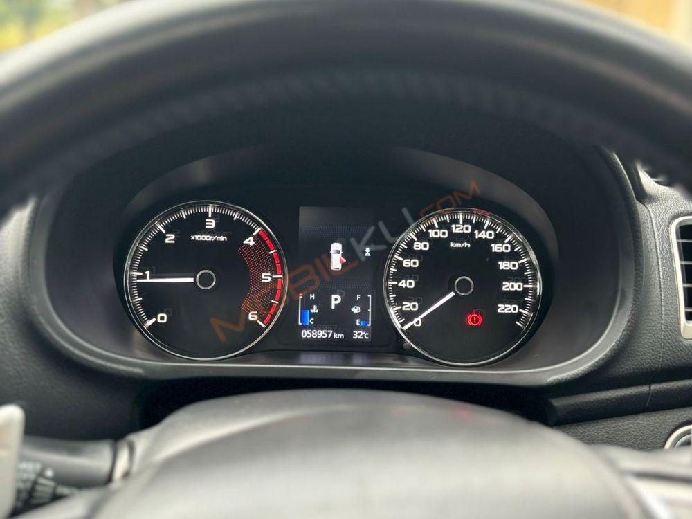 Mobil Mitsubishi Pajero Sport 2019