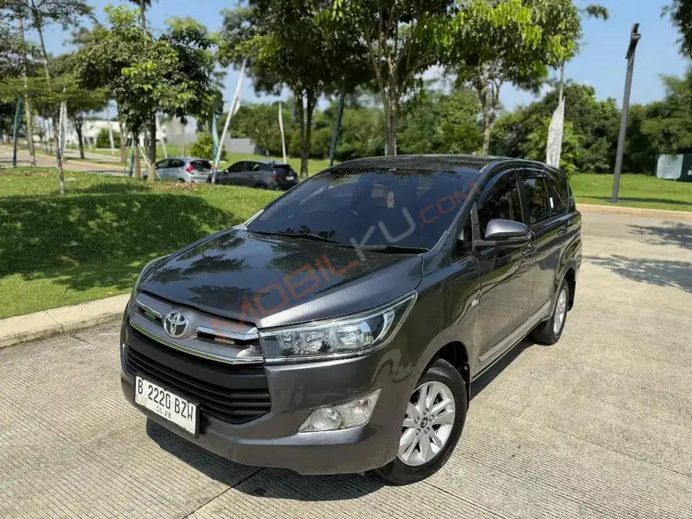 Mobil Toyota Kijang Innova 2018