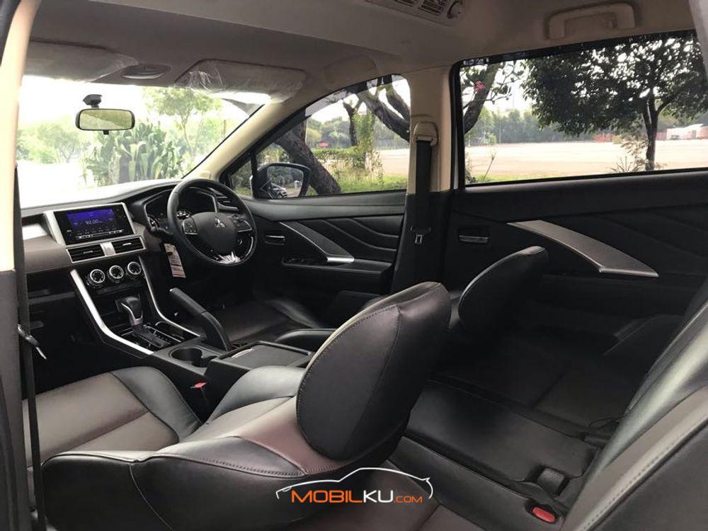 Mobil Mitsubishi Xpander Cross 2020