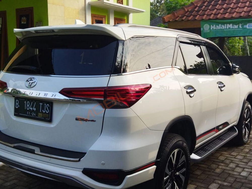 Mobil Toyota Fortuner 2019
