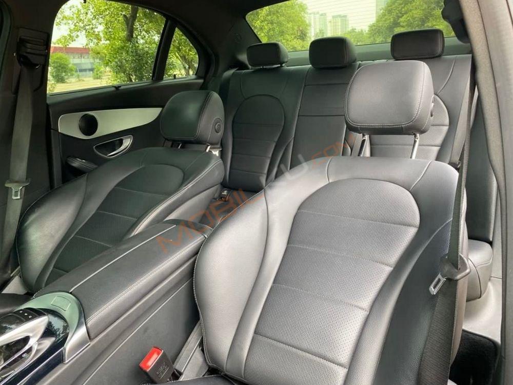 Mobil Mercedes-Benz C-Class 2018