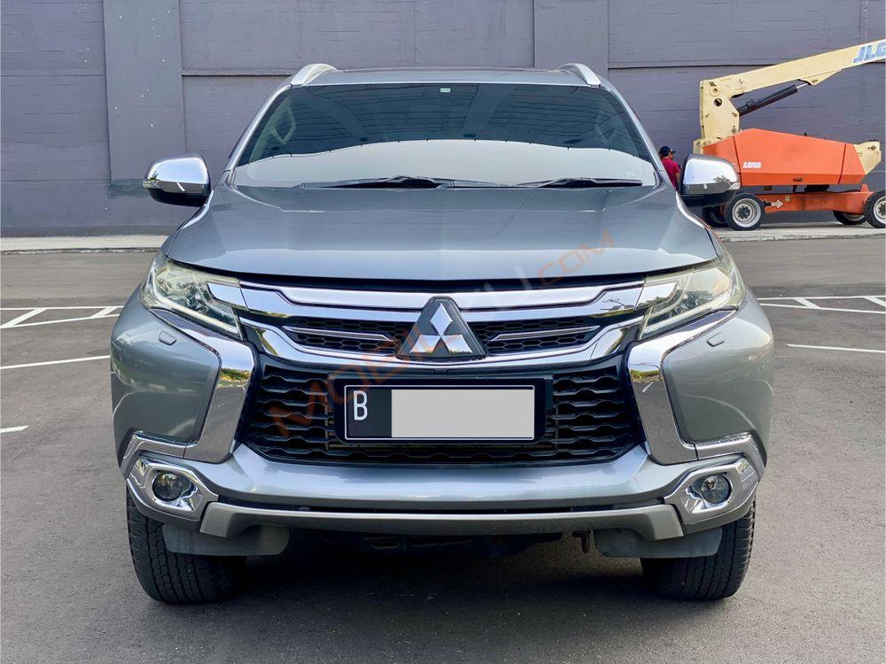Mobil Mitsubishi Pajero Sport 2016