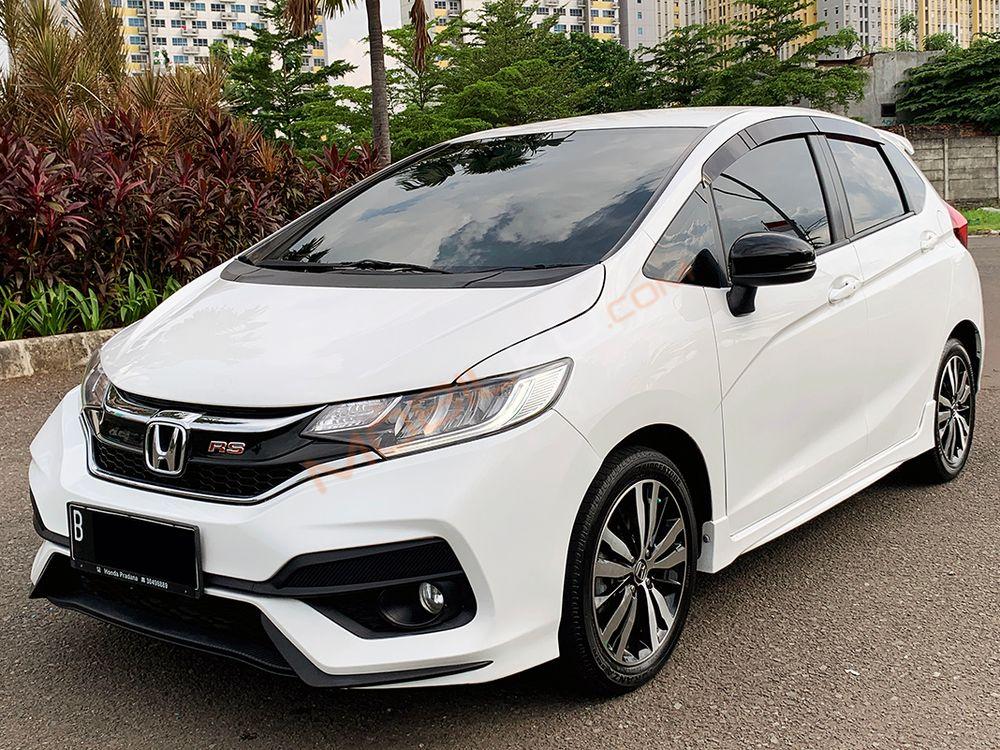 Mobil Honda Jazz 2017