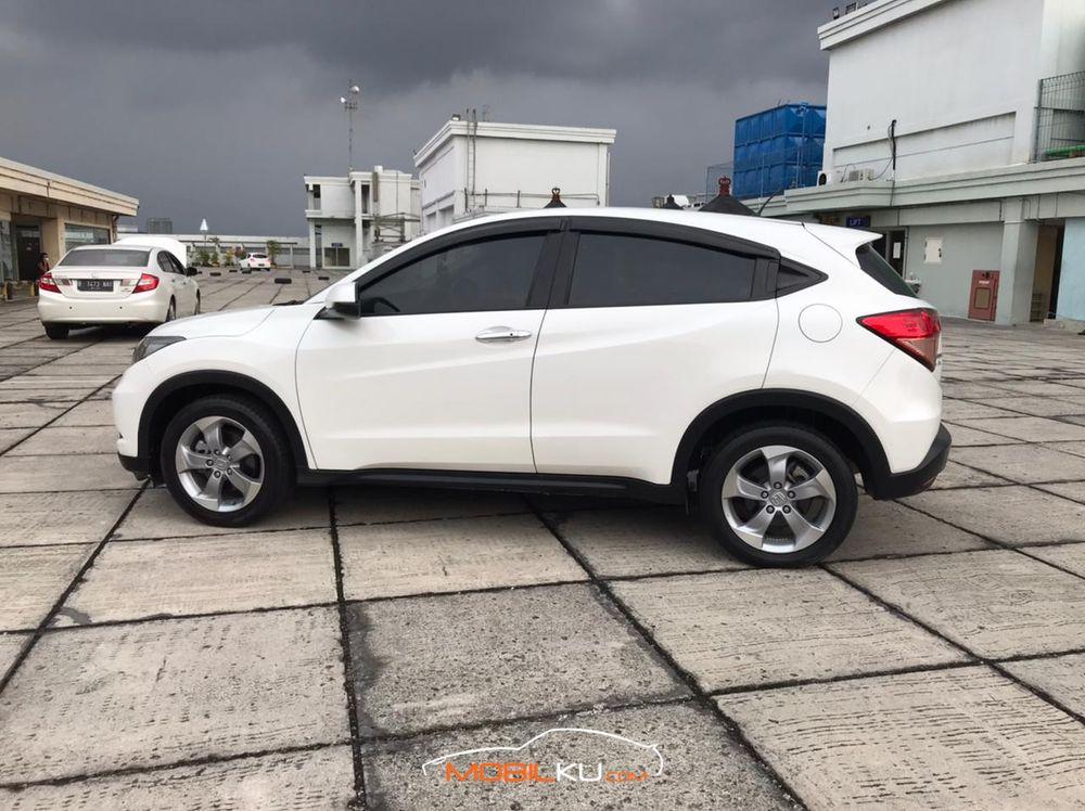 Mobil Honda HR-V 2017