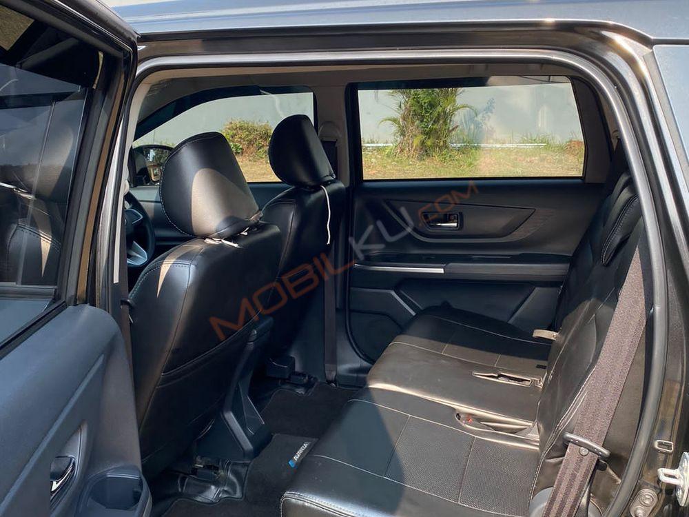 Mobil Toyota Avanza 2022