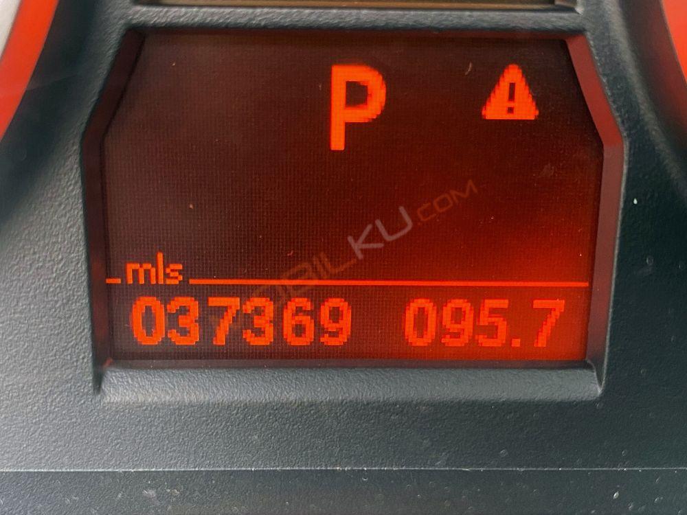 Mobil BMW 3 Series 2008