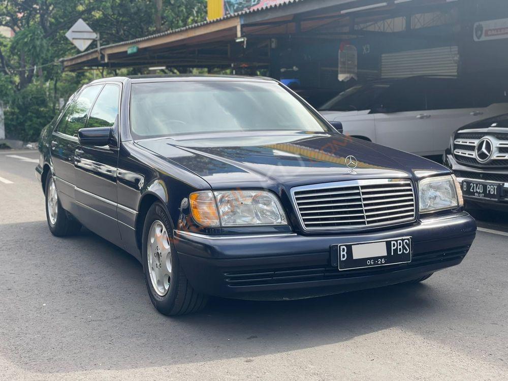 Mobil Mercedes-Benz S-Class 1996