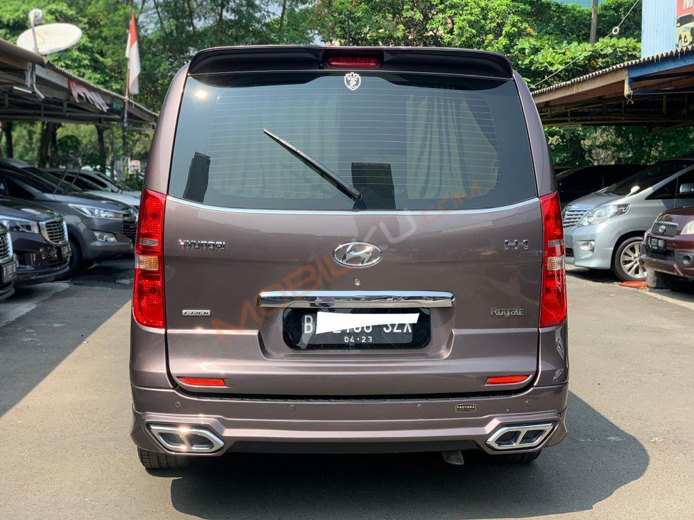 Mobil Hyundai H-1 2018