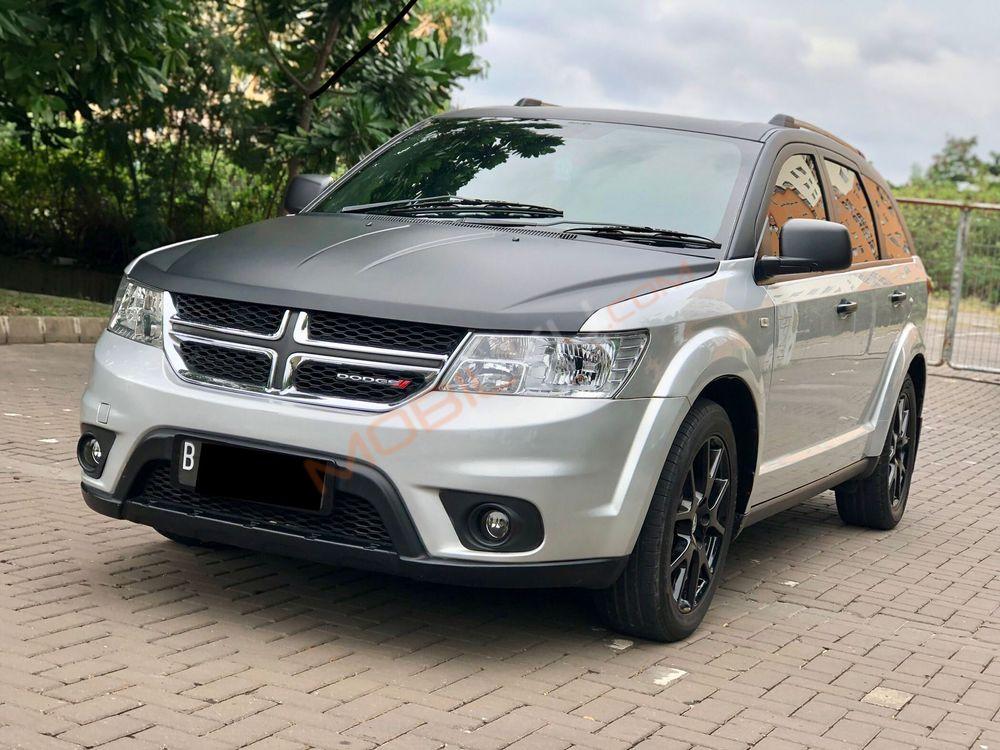 Mobil Dodge Journey 2014
