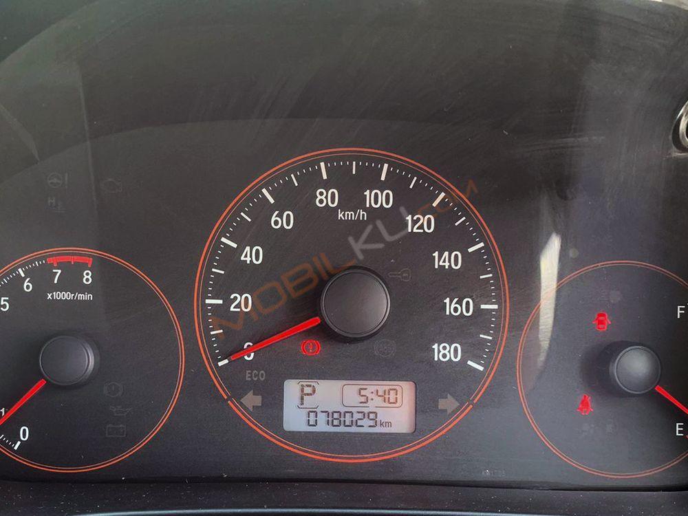 Mobil Honda Mobilio 2016