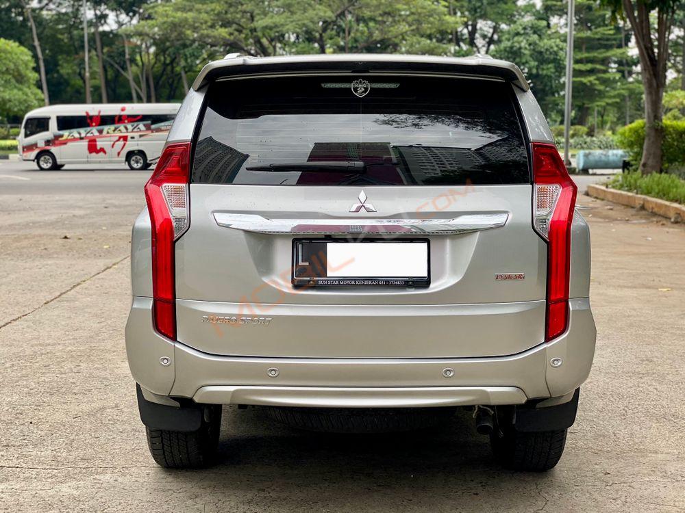 Mobil Mitsubishi Pajero Sport 2019