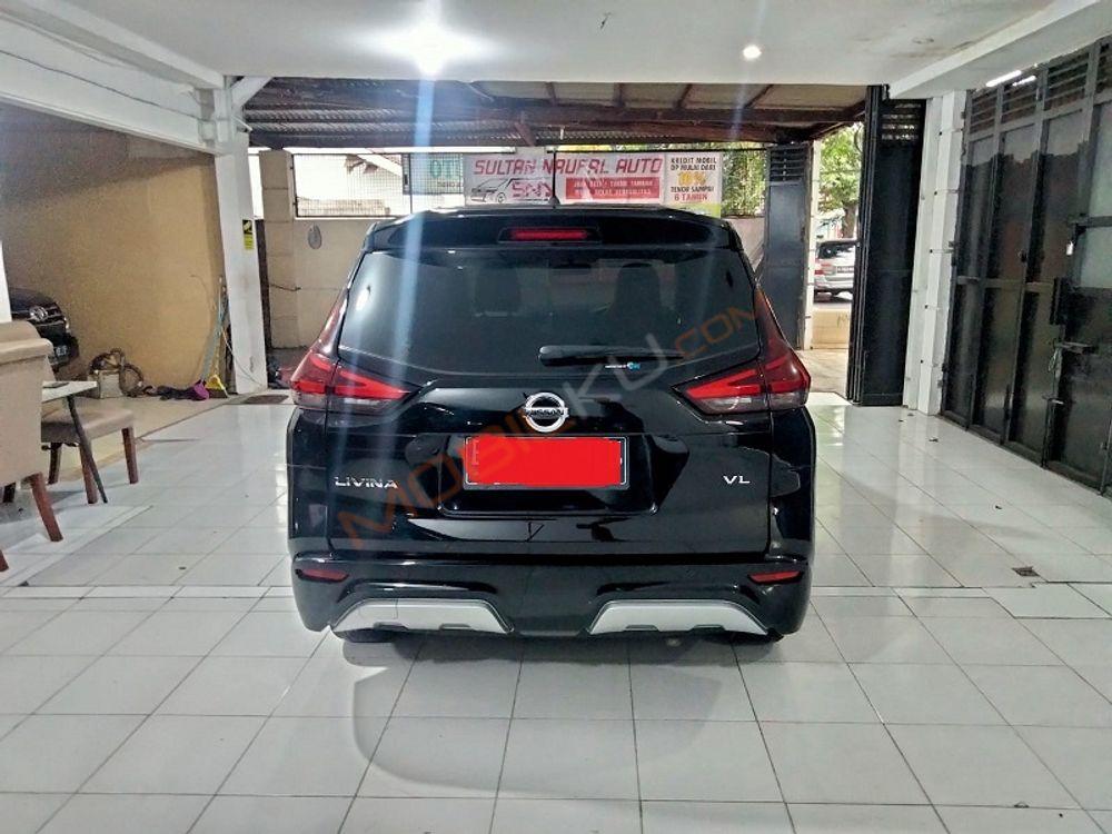 Mobil Nissan Livina 2019