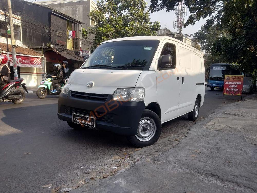 Mobil Daihatsu Gran Max 2018