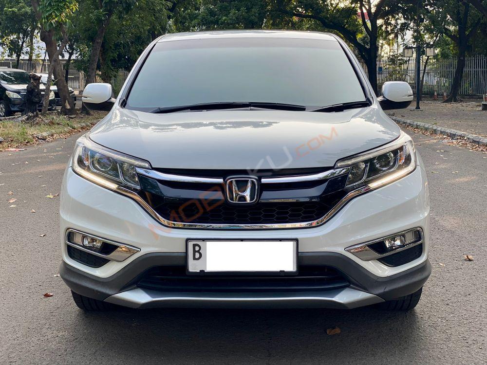 Mobil Honda CR-V 2015