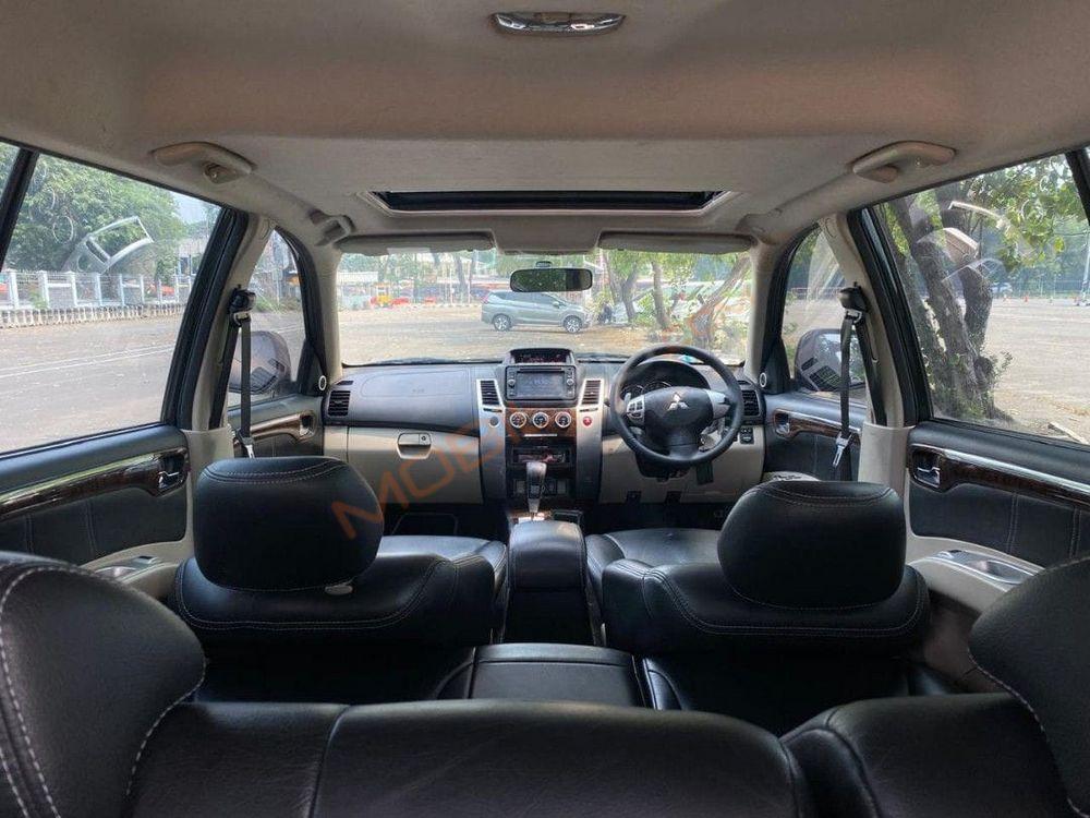 Mobil Mitsubishi Pajero Sport 2013