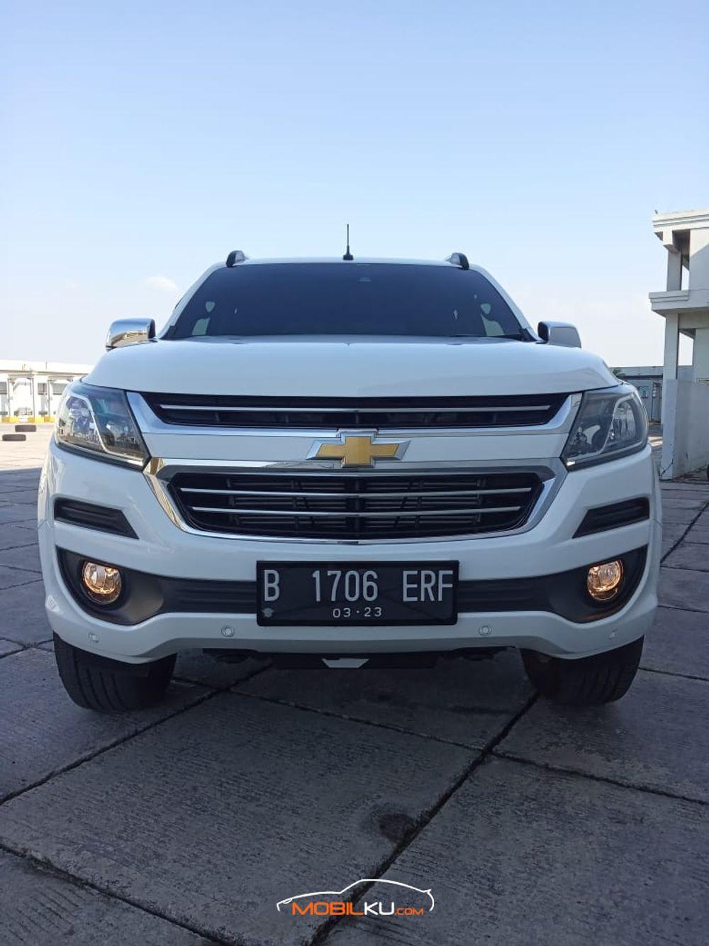 Mobil Chevrolet Blazer 2017