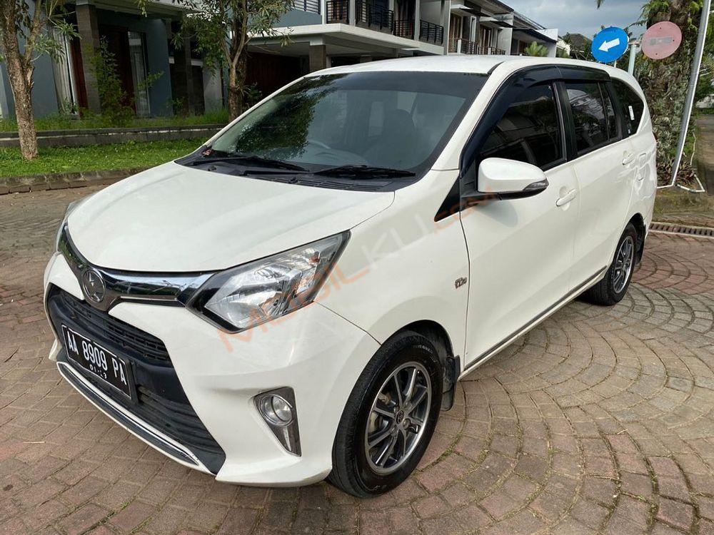 Mobil Toyota Calya 2018
