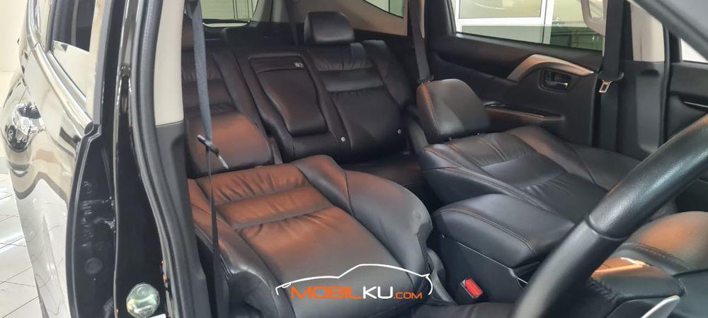 Mobil Mitsubishi Pajero Sport 2017