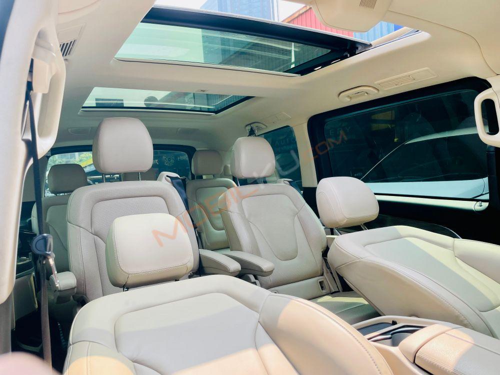Mobil Mercedes-Benz V-Class 2019