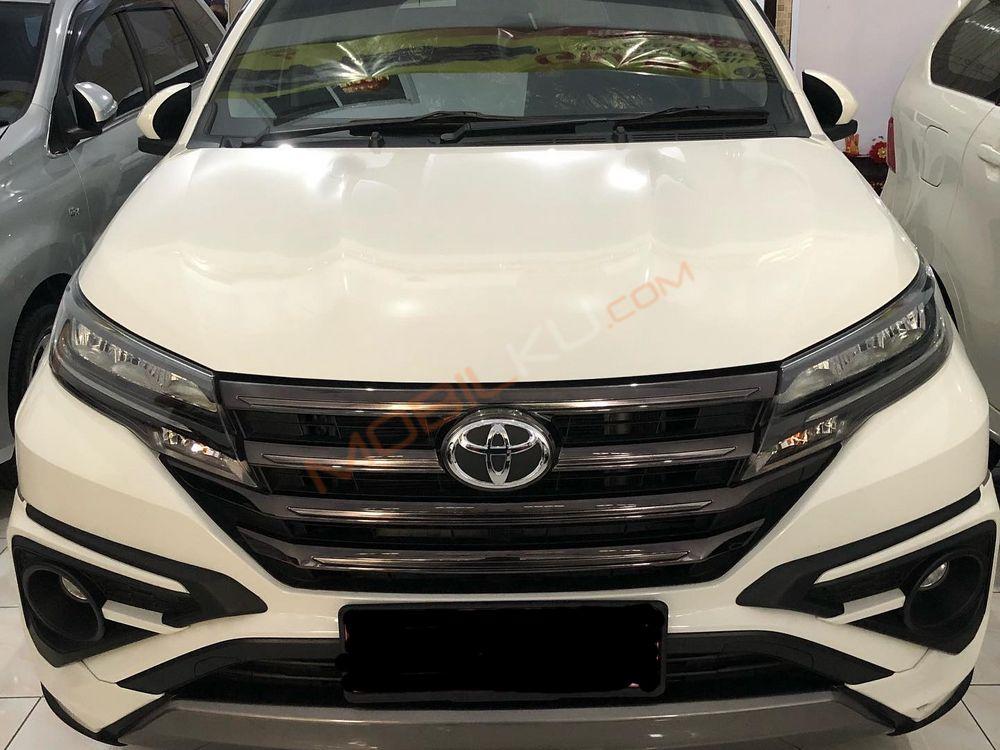 Mobil Toyota Rush 2021
