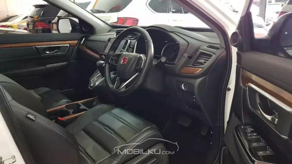 Mobil Honda CR-V 2017
