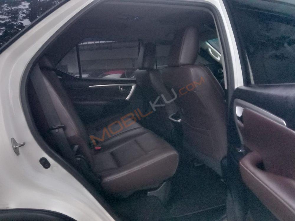 Mobil Toyota Fortuner 2017