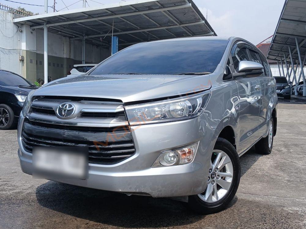 Mobil Toyota Kijang Innova 2018