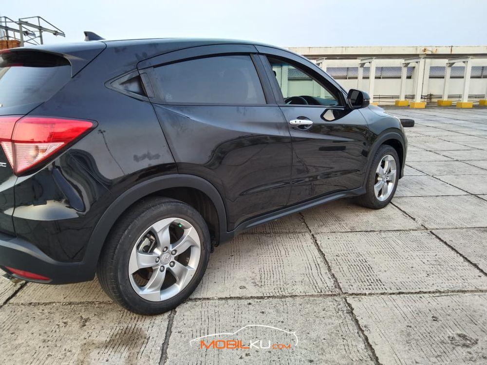 Mobil Honda HR-V 2018