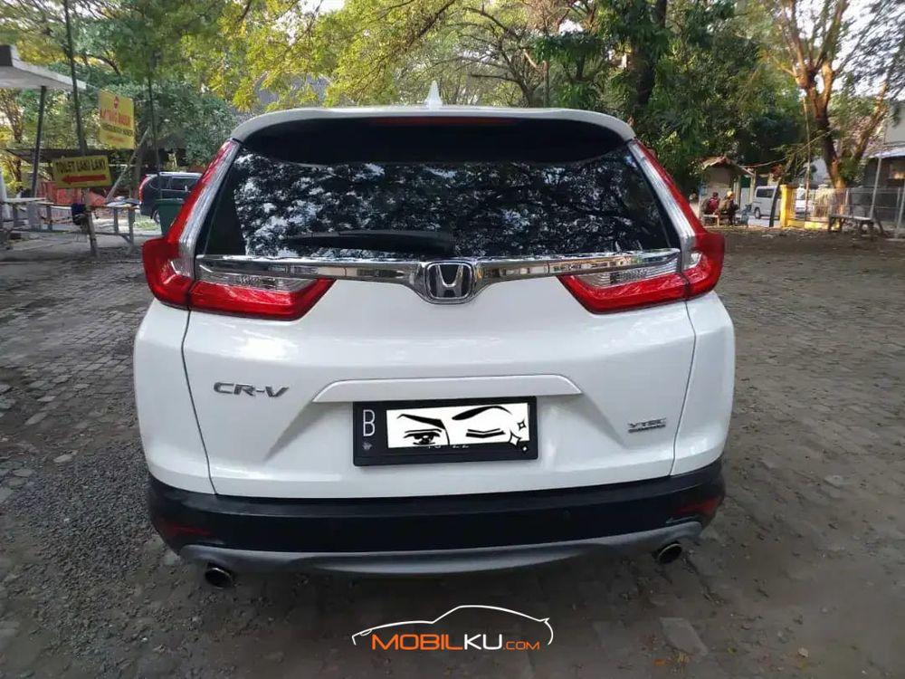Mobil Honda CR-V 2017