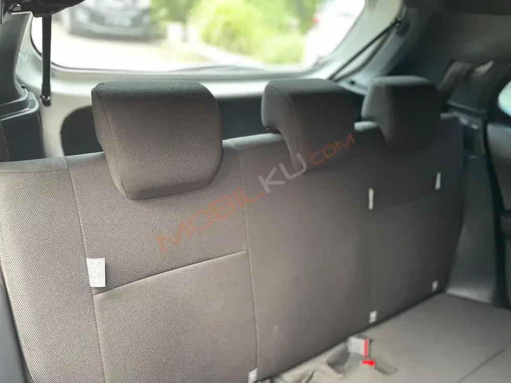 Mobil Toyota Agya 2023