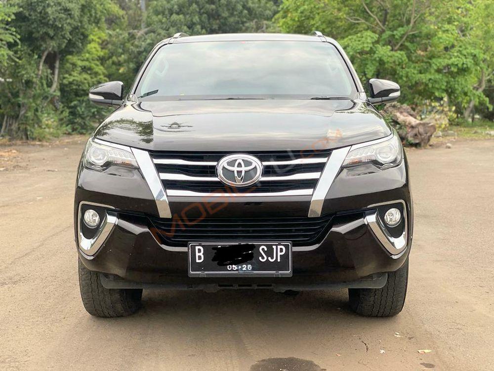 Mobil Toyota Fortuner 2016