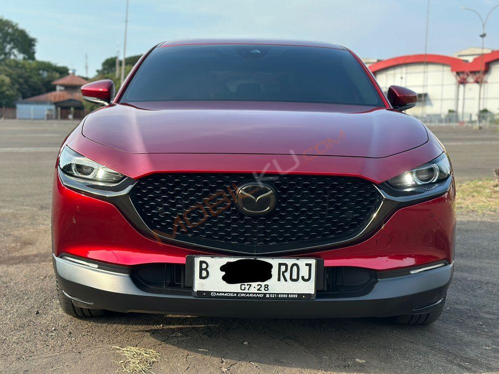 Mobil Mazda CX-30 2023