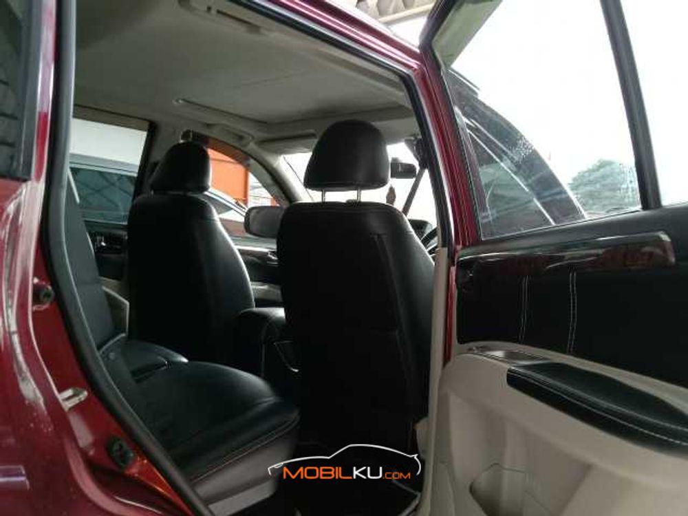 Mobil Mitsubishi Pajero Sport 2015