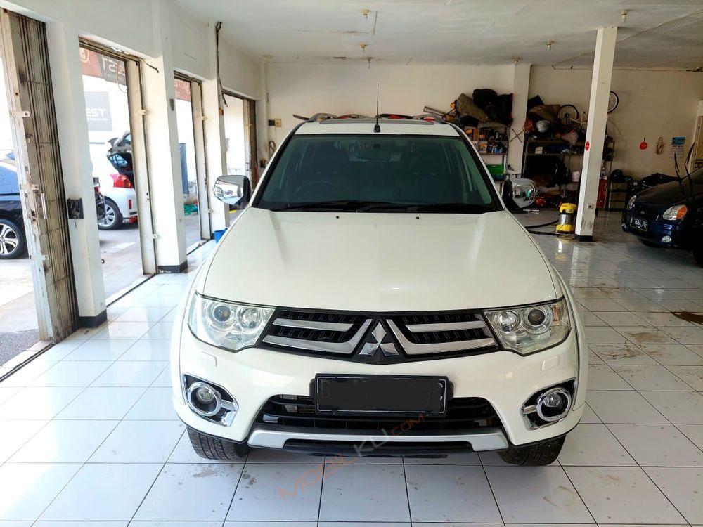 Mobil Mitsubishi Pajero Sport 2014