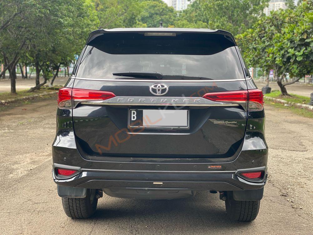 Mobil Toyota Fortuner 2019
