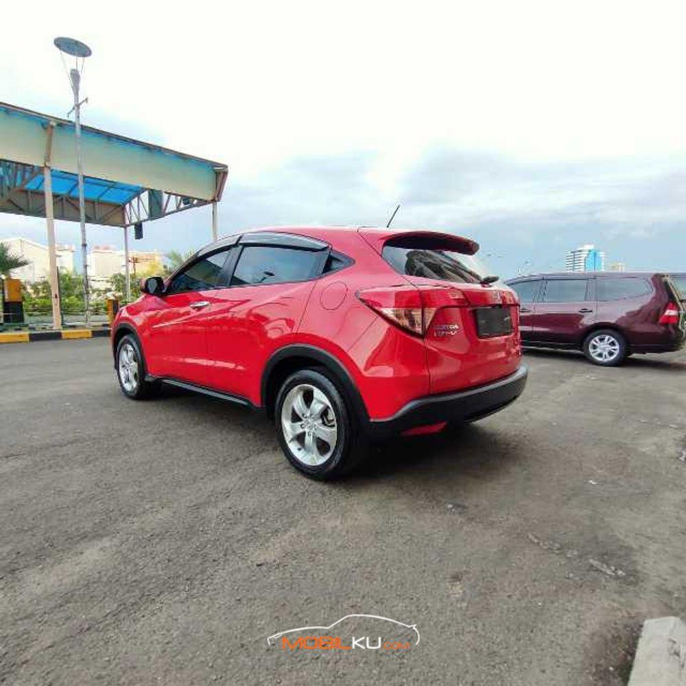Mobil Honda HR-V 2016