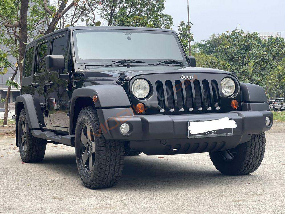 Mobil Jeep Wrangler 2011