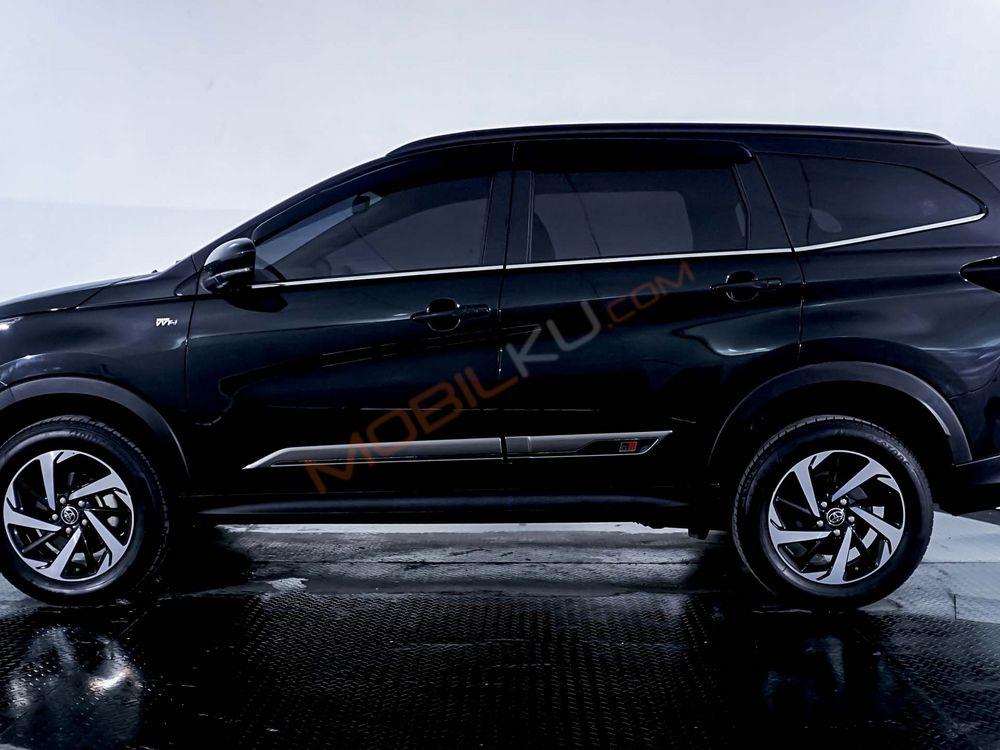 Mobil Toyota Rush 2022